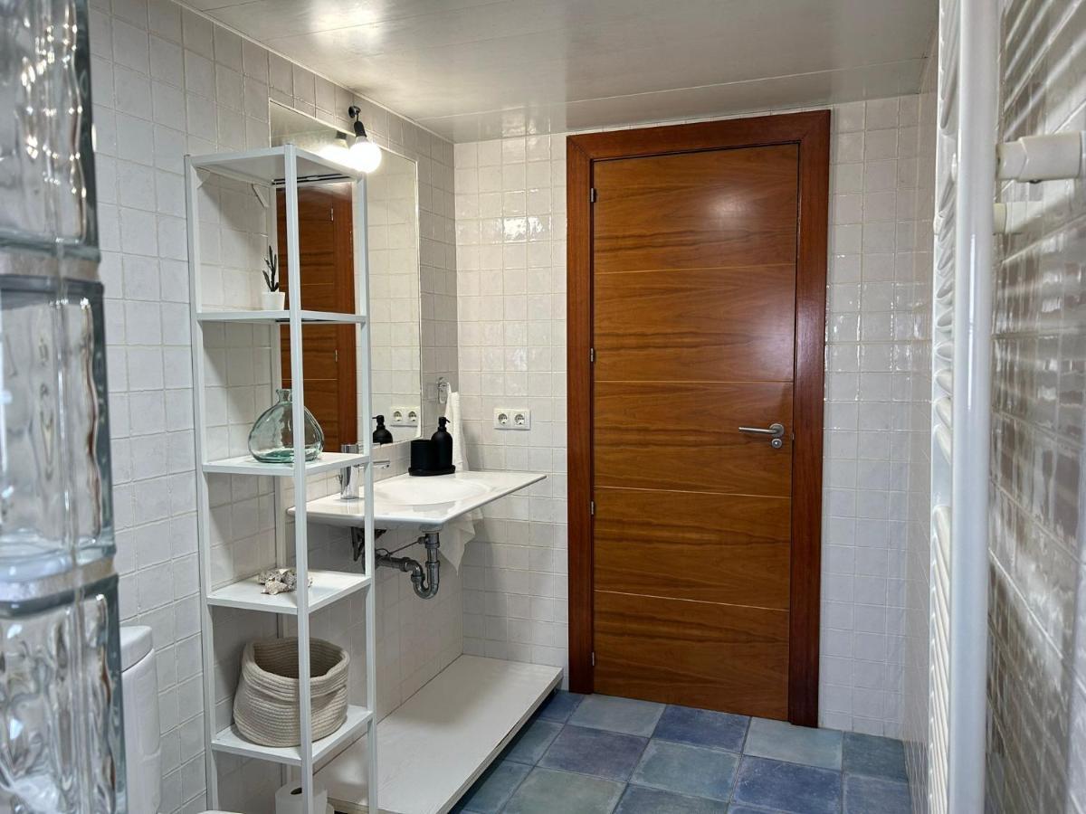 Villa Piscina De Sal Barbacoa Wifi, Parking Gratis, 3 Min Pga Casa El Roble Girona Esterno foto